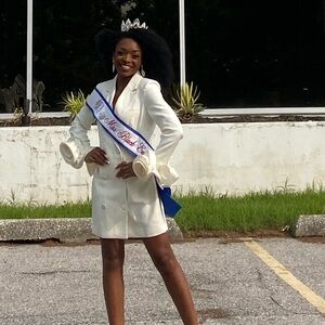 Elegant White Blazer Dress